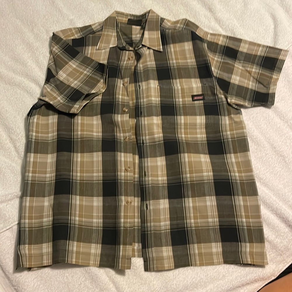 Dickies Button Down Large Shirt